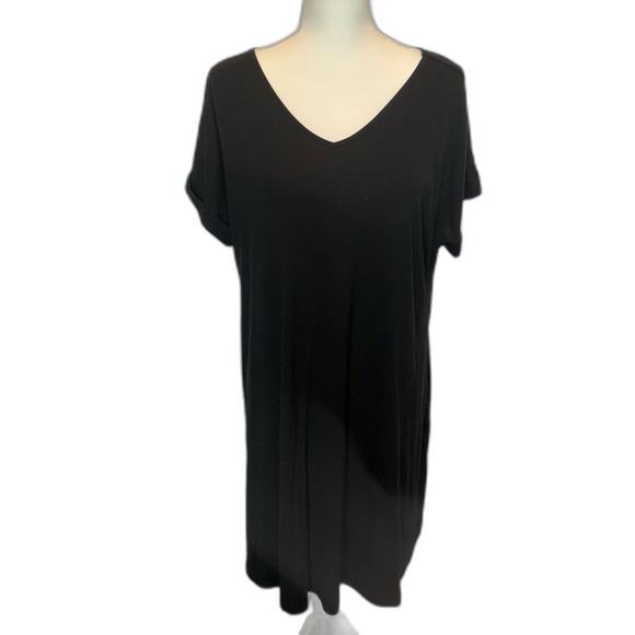 NWOT Weaczzy Tee Shirt Dress Short Sleeve Pockets 2XL V Neck Comfy Casual Black - Picture 1 of 9